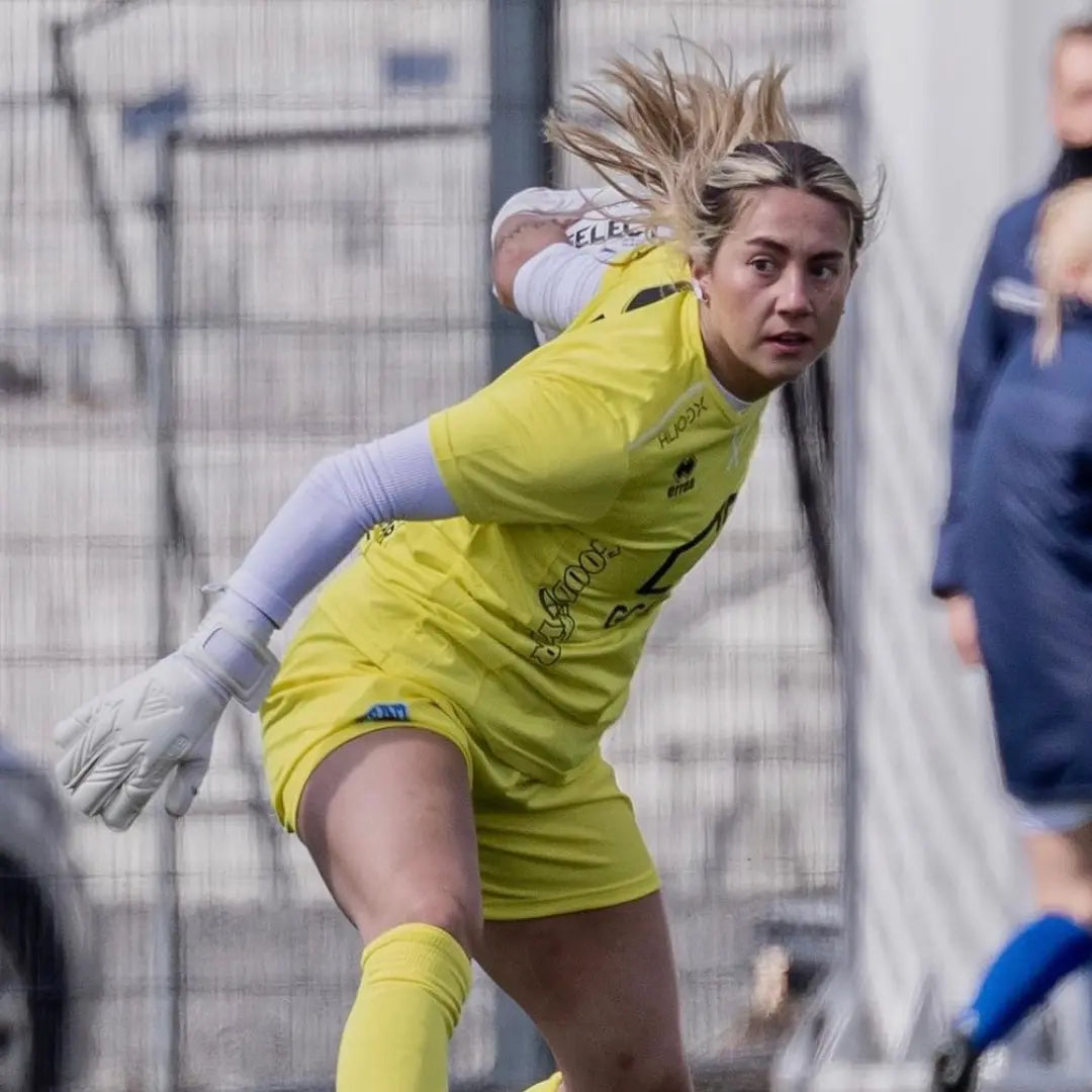 All Whites SET Goalkeeping CAN